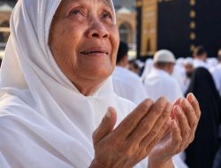 Kisah Penjual Nasi Kuning Warnai Pelepasan Haji Sulteng