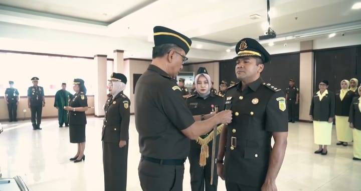 Kajati Sulsel Lantik Reza Hidayat, Sosok Berpengalaman di Bidang Pidsus