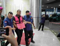 Tersangka Baru Korupsi MBG Ditahan, Diduga Atur Mitra dan Aliran Dana