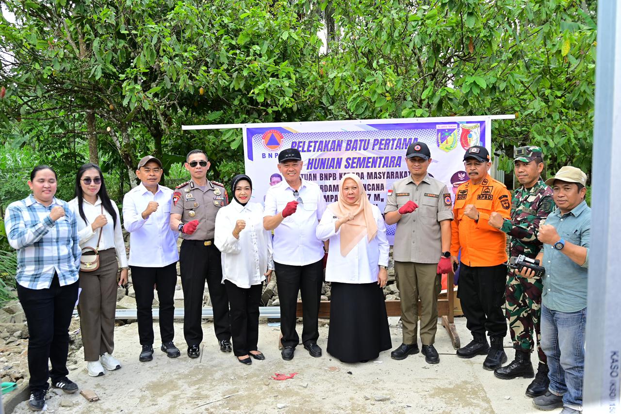 Wagub Sulteng Letakkan Batu Pertama Huntara untuk Korban Gempa