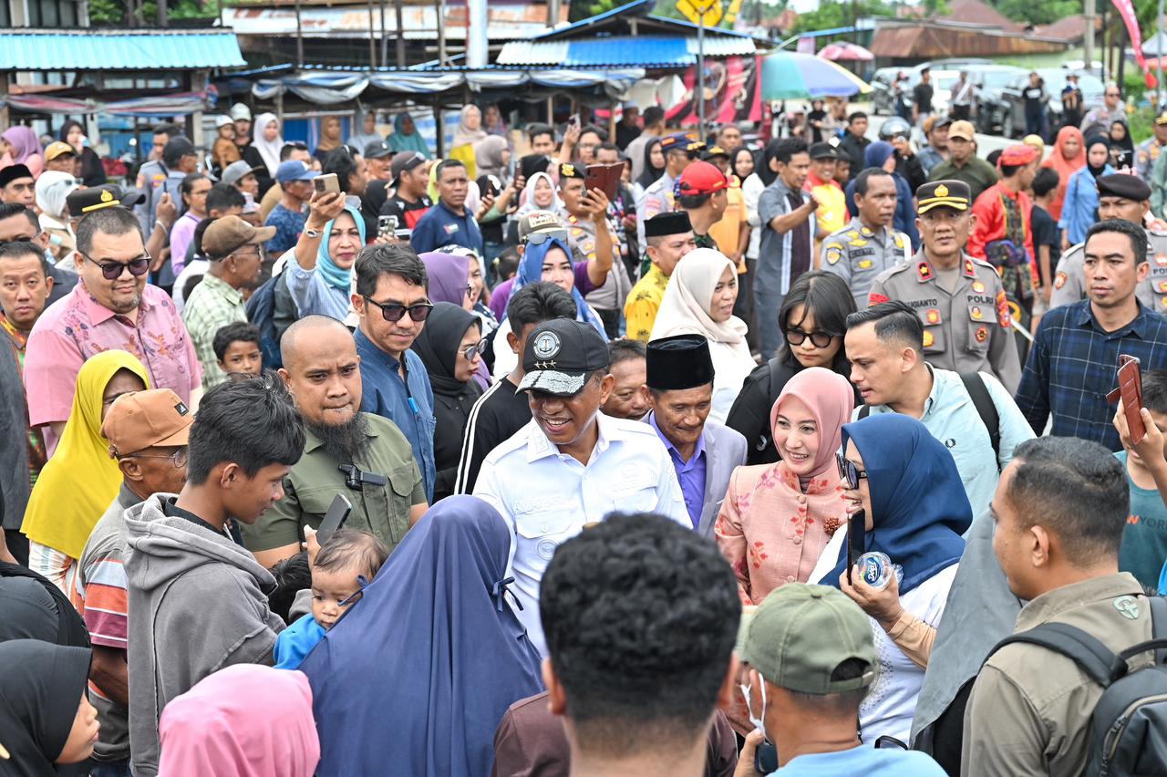 Festival Lalampa Toboli, Gubernur Dorong UMKM Naik Kelas