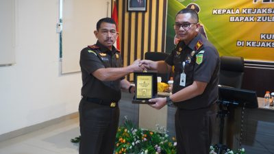 Kajati Sulteng Turun Langsung Pantau Kinerja Kejari Banggai