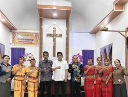 Erwin Burase Ajak Pemuda GKST Ambil Peran Bangun Daerah