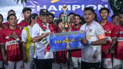 Ribuan Warga Semarakkan Penutupan Taruna Cup di Kalora