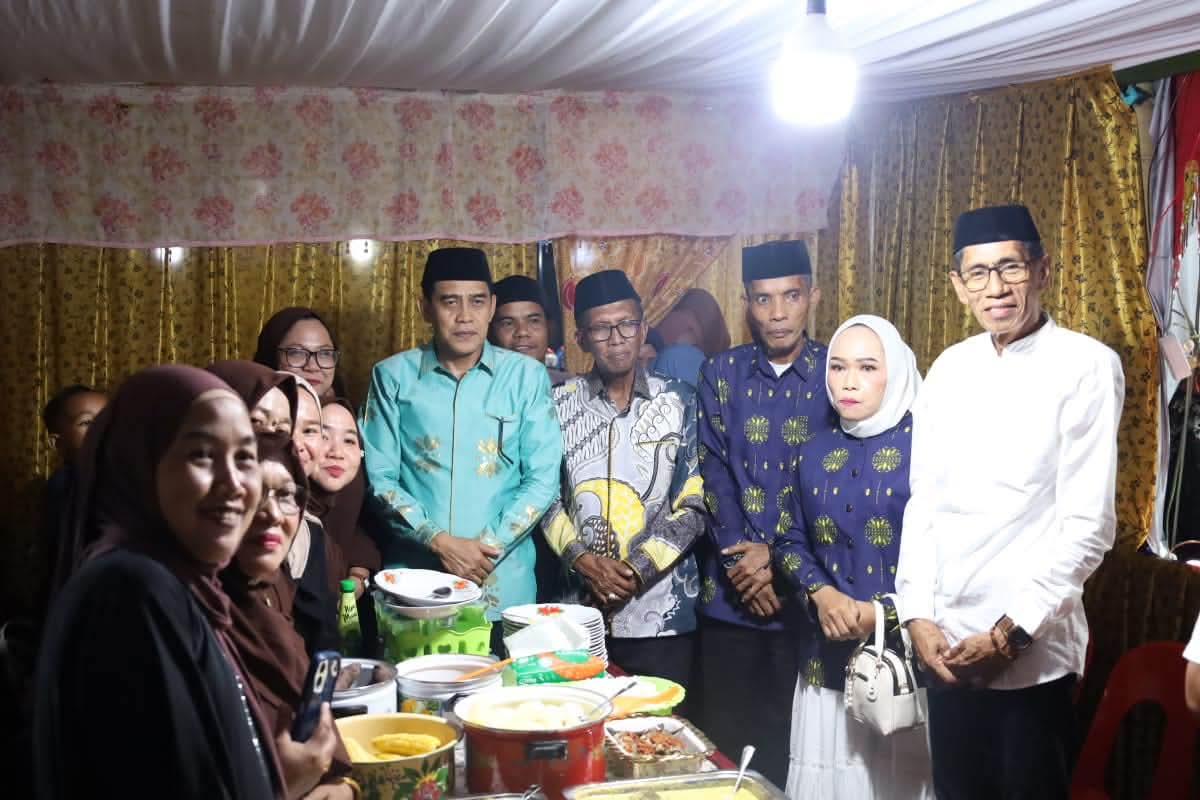 Bupati Erwin : Agama Jadi Benteng Generasi Muda