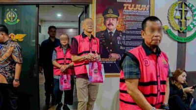 Enam Tersangka Kasus PETRAL Diserahkan ke Penuntut Umum