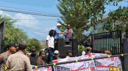 Kisruh Proyek RSUD Poso, Massa Ancam Lapor Menteri PU