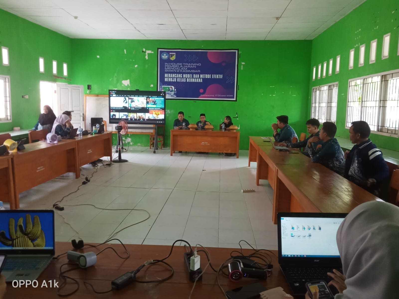 IHT SMAN 2 Kasimbar, Teknologi Jadi Penunjang, Kelas Bermakna