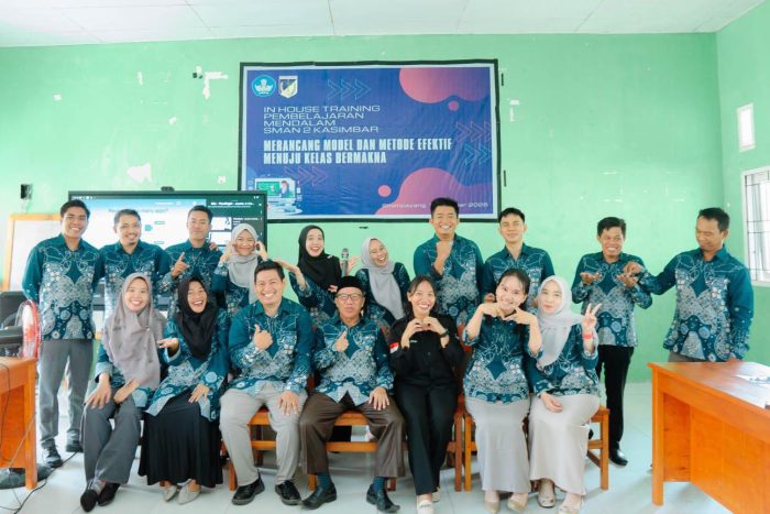 IHT SMAN 2 Kasimbar, Teknologi Jadi Penunjang, Kelas Bermakna