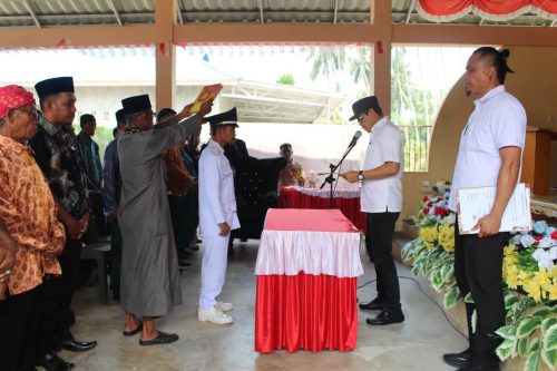 Irman Pimpin Desa Pangi, Erwin Burase Tekankan Persatuan dan Pembangunan
